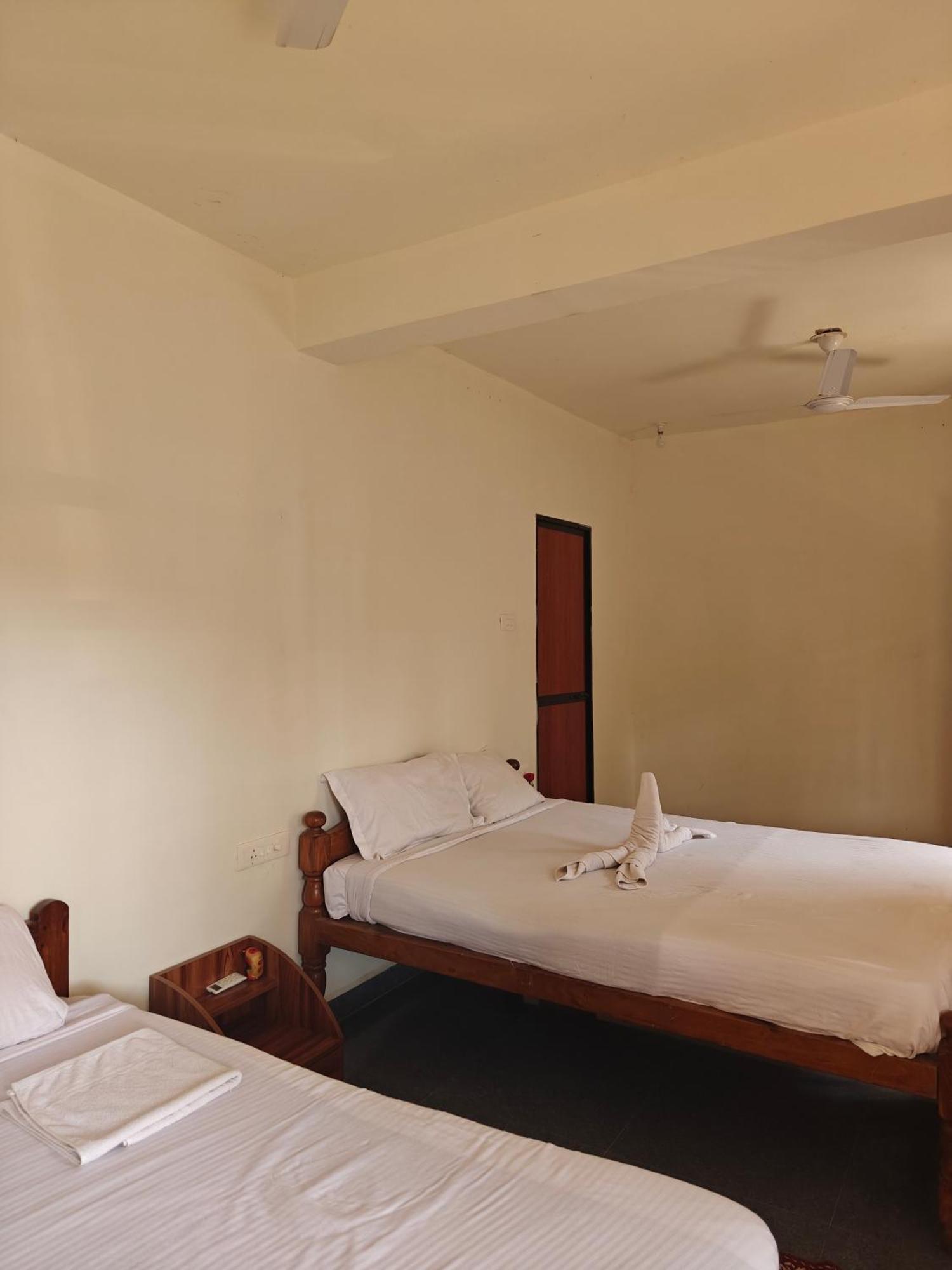 Guest House Rococo Pelton Palolem Beach Canacona Esterno foto